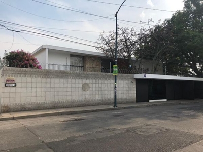 Casa en venta Chapultepec norte, excelente ubicación y tamaño 550m2 terreno
