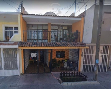 VENTA DE CASA EN AARON JOAQUIN CAMPOS JALISCO 1122