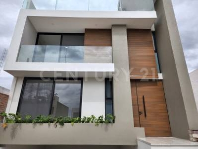 Casa nueva en Venta al sur de la ciudad