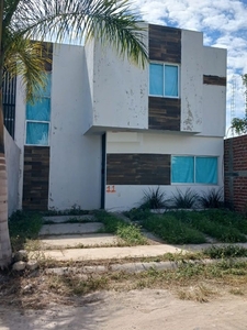 Casa venta en Residencial Diamante, Manzanillo, Col.