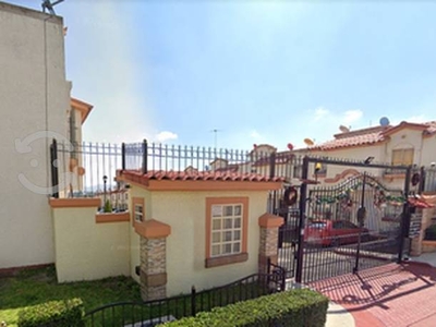 Casa En Privada Benasques Villa Del Real