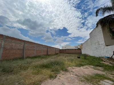 Terreno en privada residencial al norte, misión del campanario