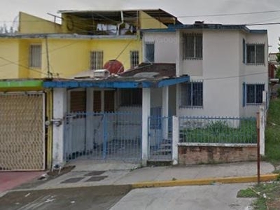 Vendo Casa En Col. El Vergel. Poza Rica De Hidalgo, Veracruz-ivr