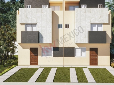 Casa en pre venta en Poligono Sur de Cancún 3 recámaras con roof top