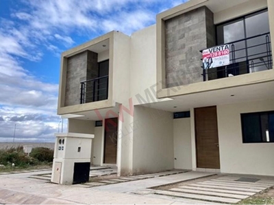 Casa en Venta Lago RED a 3 minutos de Zona Industrial, San Luis Potosi