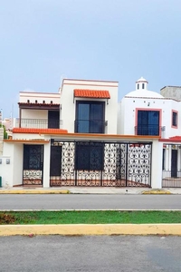 Casa en Renta, 3 Recámaras, AMUEBLADA, Gran Santa Fe, Cancún.