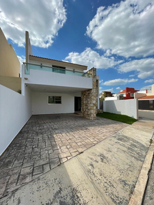 En Venta Casa En Privada Altabrisa Merida Zona Norte