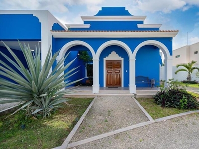 ¡¡¡VENTA!!! Casa tipo hacienda en Cholul, Mérida, Yucatán