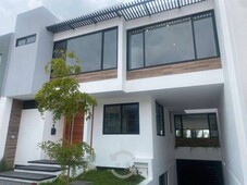 casa nueva moderna 498 mts en villa verona