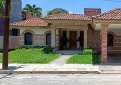 doomos. casa en venta y renta ubicada en col. monte alegre, tampico tamaulipas.