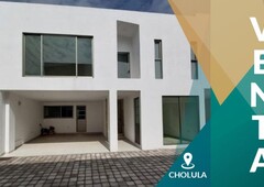 VENTA DE HERMOSAS RESIDENCIAS EN SAN ANDRES CHOLULA MUY CERCA DEL CENTRO