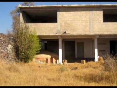 Casa en construcción, cerca del aeropuerto de Toluca