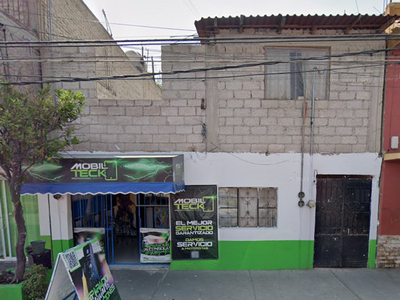 Casa en venta Calle 15, Las Aguilas, Nezahualcóyotl, Estado De México, México