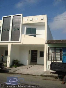 Casa en venta en colonia Venustiano Carranza, Boca del río