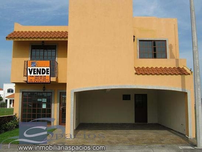 Casa en venta en fraccionamiento Las palmas, Boca del río