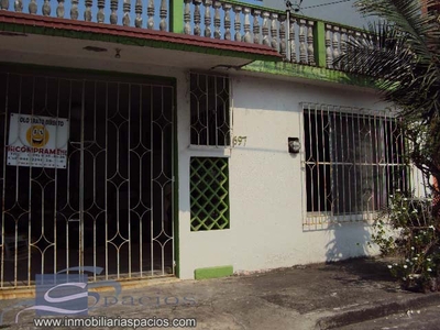 Casa en venta en fraccionamiento Reforma, Veracruz