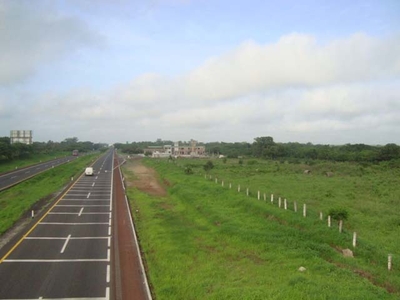 Terreno en venta en Autopista Veracruz-Córdoba, Veracruz