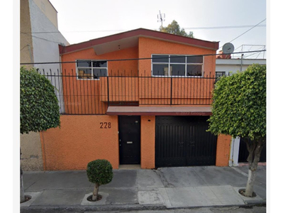 Venta De Casa En Azcapotzalco, Excelente Remate Bancario