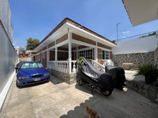 Casa sola en venta en un nivel al norte de cuernavaca