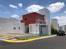 casas en renta - 200m2 - 2 recámaras - colinas del cimatario - 20,000