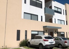 departamentos en renta - 110m2 - 2 recámaras - puerta real residencial - 10,500