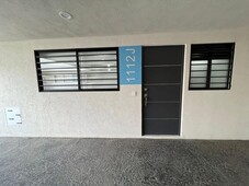 departamentos en renta - 61m2 - 2 recámaras - la aurora - 9,450