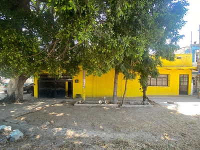 Casa en Venta en El Vergel, San Pedro Tlaquepaque