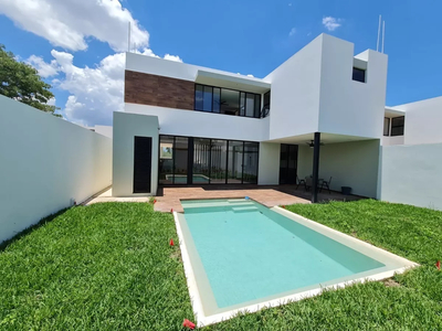 Casa En Venta En Mérida, Privada Tamora, Conkal, Mérida Nort