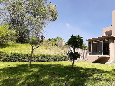 Preciosa Casa En Venta Frente Al Campo De Golf Bosque Real!