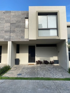 CASA EN VENTA ZOI SANTA ANITA ZONA SUR