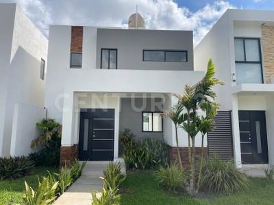 SE VENDE CASA EN DZITYA