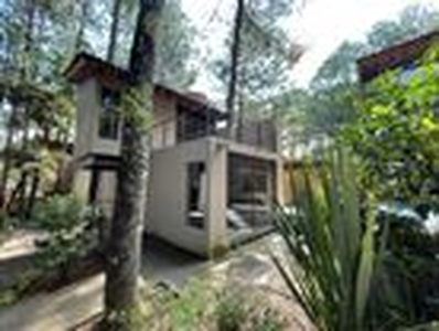 Casa en condominio en venta Avándaro, Valle De Bravo