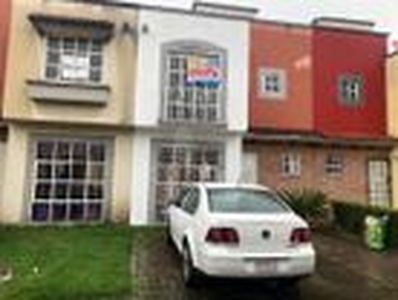 Casa en renta Los Sauces V, Toluca