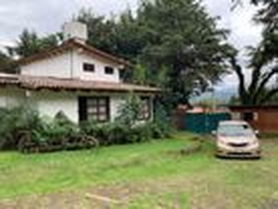 Casa en Venta Av
, Valle De Bravo, Estado De México