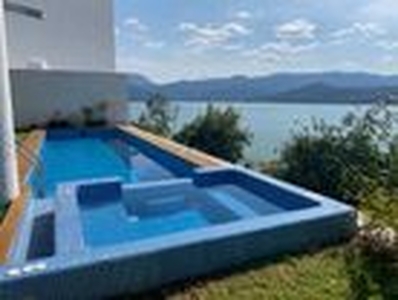 Casa en venta Avándaro, Valle De Bravo