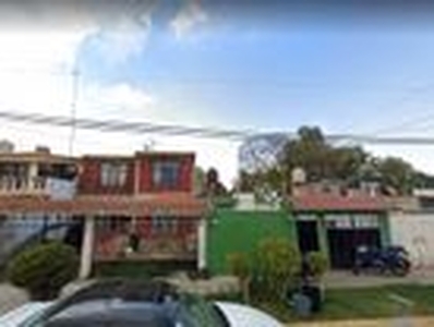 Casa en venta Calle Uróboro 33, Centro Urbano, Fraccionamiento Ensueños, Cuautitlán Izcalli, México, 54740, Mex