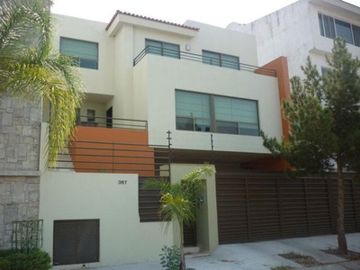 Casa en Venta en Bugambilias Segunda Sección Zapopan, Jalisco