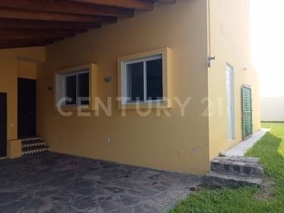 Casa en Venta en Puerta Paraiso, Colima, Colima