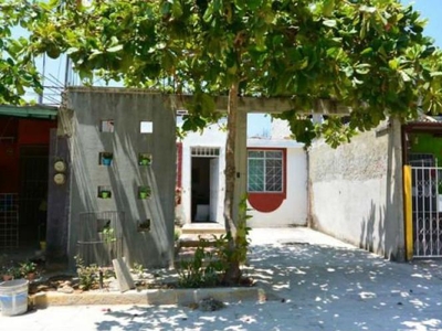 Casa en Venta en Puerto Escondido Centro San Pedro Mixtepec -Dto. 22-, Oaxaca