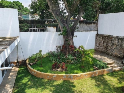 Casa sola en renta en Vista Hermosa, Cuernavaca, Morelos