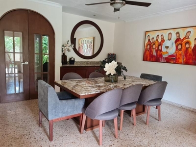 Casas en venta - 450m2 - 4 recámaras - Merida - $5,900,000