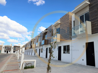 Casas en venta - 96m2 - 3 recámaras - San Juan Del Rio - $1,407,000
