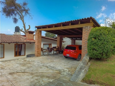 CASA DE CAMPO EN VENTA EN VALLE DE BRAVO