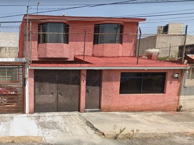 CASA EN VALLE DE SANTA MONICA, TLALNEPANTLA DE BAZ, EDO. MEX.