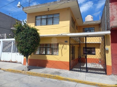 Casa sola en venta en Ejército del Trabajo, Chicoloapan, México