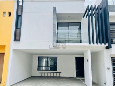 Propiedad en venta Fraccionamiento el Vergel, zona de Monte Magno, Xalapa, Vercruz