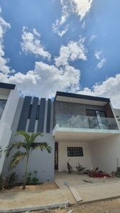 Casa tipo villa en venta en Cholul-Conkal, Mérida, recámaras con closet