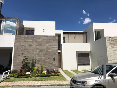Casas en renta - 180m2 - 3 recámaras - Lomas de Angelópolis - $18,500