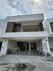 Casas en venta - 105m2 - 3 recámaras - Tuxtla Gutierrez - $3,200,000