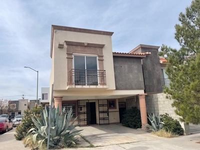 Casas en venta - 151m2 - 3 recámaras - Juarez - $2,300,000